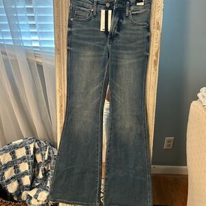 Judy Blue Mid Rise Flare Wide Leg Jeans in Classic Blue